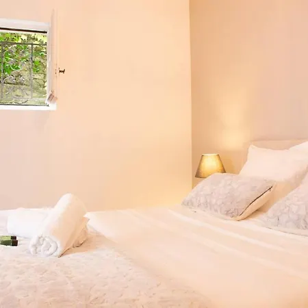 Apartment Charming Center-grande 5 Min Walking