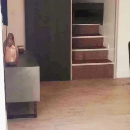 Charming Center-grande 5 Min Walking Apartment *