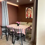 Charming Center-grande 5 Min Walking *